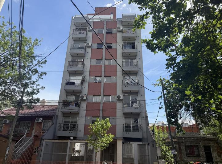 Departamento · 40m² · 2 Ambientes · 1 Cochera