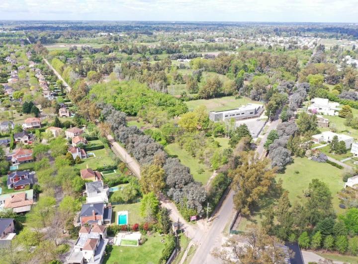 Terreno · 24300m²