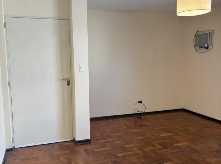 Departamento · 84m² · 5 Ambientes · 1 Cochera