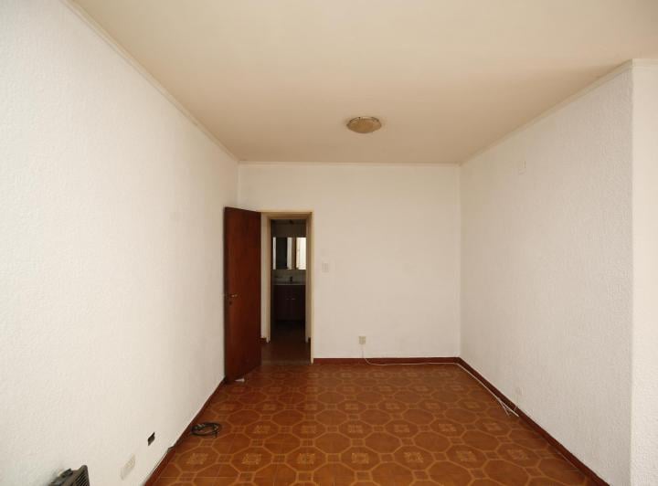 Casa · 299m² · 6 Ambientes · 2 Cocheras