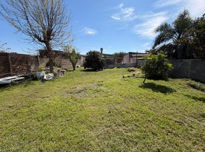 Terreno · 203m²