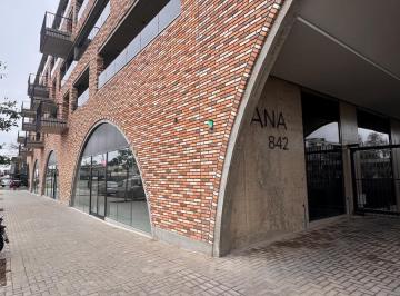 Local comercial · 135m² · 1 Ambiente · Importante Local Comercial en Puerto Norte