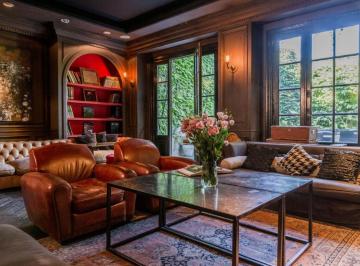 Casa · 1200m² · 14 Ambientes · Hermoso Petit Hotel con 11 Habitaciones y Pileta en Venta en Palermo Soho