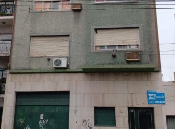 Departamento · 58m² · 3 Ambientes · Departamento 3 Amb Alquiler C/patio C/fte Lanús o
