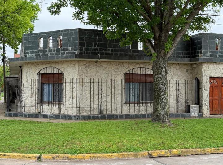 Casa · 150m² · 3 Dormitorios