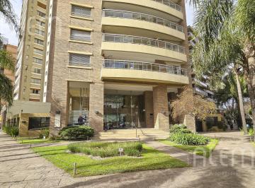 Departamento · 250m² · 5 Ambientes · 2 Cocheras · Departamento en Venta en Lomitas