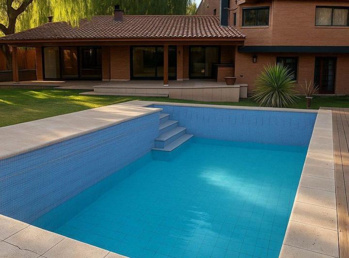Casa · 400m² · 6 Ambientes · 2 Cocheras