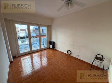 Departamento · 61m² · 2 Ambientes · Departamento en Venta 2 Ambientes Invertido con Dependencia