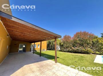 Casa · 203m² · 6 Ambientes · La Montura Pilar, Jardín, Pileta, Parrilla. 4 Dorm., 4 Baños, Dependencia, Toilette