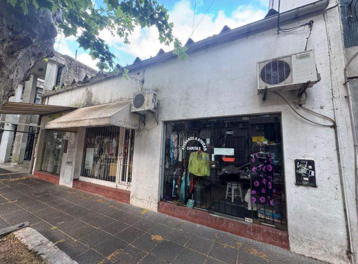 Local comercial · 253m² · 8 Ambientes