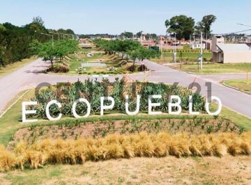 Terreno · 243m² · Lote Céntrico en Eco Pueblo, Alvear.