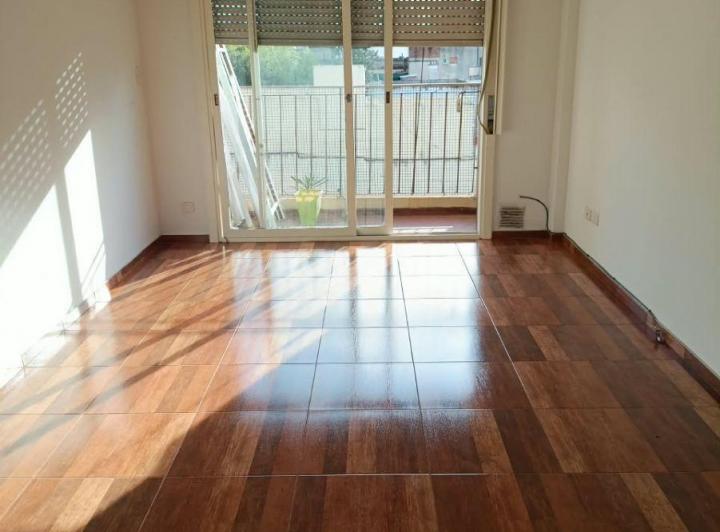 Venta | 2 Ambientes Al Contrafrente | Benedetti 69, Floresta