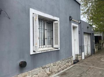 PH · 72m² · 3 Ambientes · 1 Cochera · PH en Barrio Pompeya Mar del Plata
