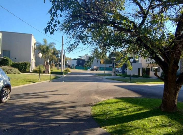 Terreno · 450m²