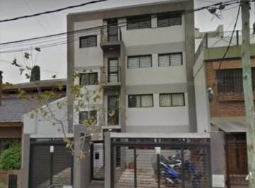 Departamento de 1 ambiente, Morón · Monoambiente en Alquiler Villa Sarmiento con Cochera y Patio
