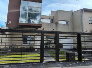 Casa de 4 ambientes, Merlo · Venta Casa Dos Plantas, 3 Ambientes, Quincho y Pileta - S. A. de Padua