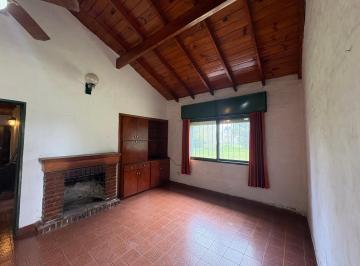 Casa · 127m² · 4 Ambientes · Venta Casa de 4 Ambientes en San Miguel del Monte con Gran Parque y Galería