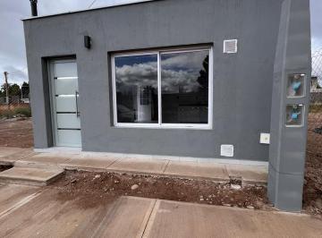 Casa · 60m² · 3 Ambientes · 1 Cochera · Casa en Jesus Nazareno