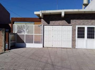 Casa · 103m² · 3 Ambientes · 1 Cochera · Duplex en Monte Grande