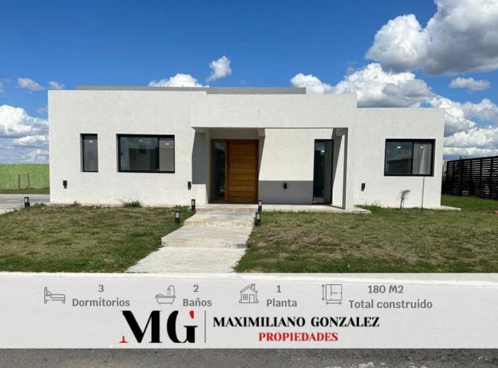 Casa en alquiler en Lagos de Canning · 4 ambientes