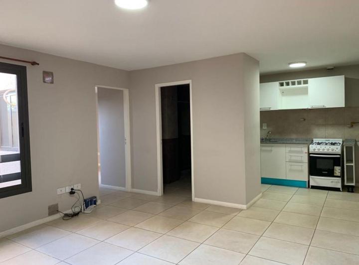 Departamento · 60m² · 2 Ambientes · 1 Cochera