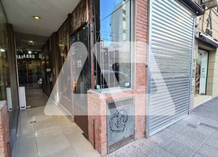 Local comercial · 130m²