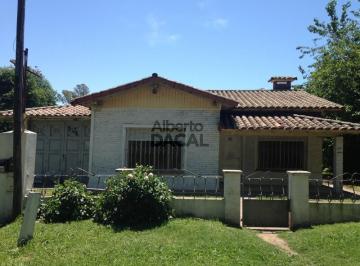 Casa · 125m² · 2 Ambientes · 1 Cochera · Casa - Villa Elisa