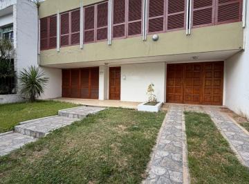 Casa de 5 ambientes, Córdoba · Se Alquila Casa en Barrio Maipú 4 Dorm. y Pileta