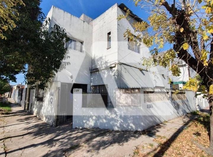 Casa · 183m² · 6 Ambientes