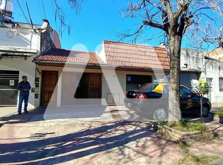 Casa · 120m² · 4 Ambientes · 1 Cochera