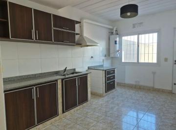 Departamento de 3 ambientes, Quilmes · Alquiler Departamento de Tres Ambientes