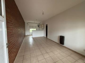 Departamento · 54m² · 3 Ambientes · En Venta Departamento de 2 Dorm. Villa Maria