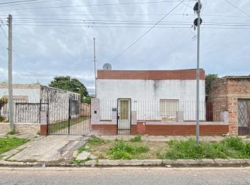 Casa · 36m² · 5 Ambientes · 5 Cocheras · Casa en San Nicolas de Los Arroyos
