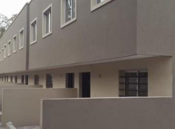 Casa · 67m² · 3 Ambientes · 1 Cochera · Casa Duplex en Alquiler en La Plata