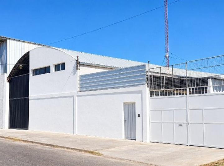 Bodega-Galpón · 320m²