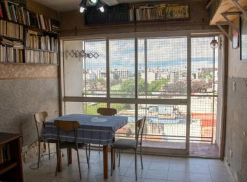 Departamento · 38m² · 2 Ambientes · Depto 2 Amb Venta Parque Patricios Reciclar / Luminoso.