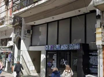 Local comercial · 240m² · 1 Ambiente · Local Comercial de 240 m² en Planta Baja y 7 m de Frente – Flores