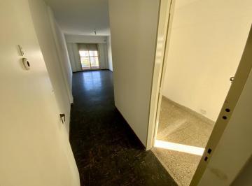 Departamento · 60m² · 4 Ambientes · San Lorenzo 1558 - Departamento de 2 Dormitorio en Alquiler - Centro, Rosario