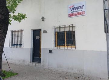 PH de 4 ambientes, Flores · Puede Ser La Casa Que Buscas