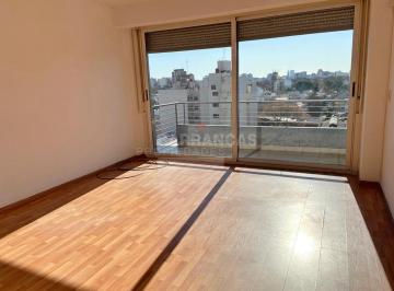 Oficina comercial · 50m² · 1 Ambiente · Monoambiente Dividido en 2 Amb Muy Amplio con Baulera.