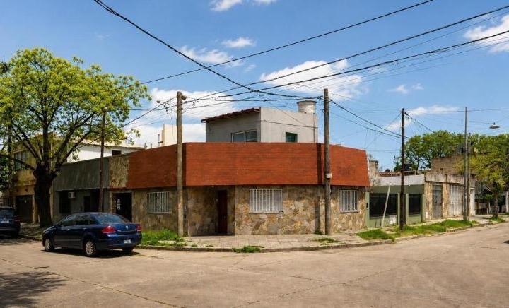 Casa · 80m² · 4 Ambientes