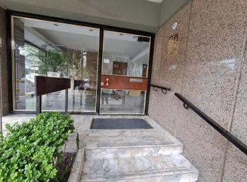 Departamento de 2 ambientes, Flores · Departamento de 2 Ambientes en Piso Alto con Vista Abierta a La Ciudad