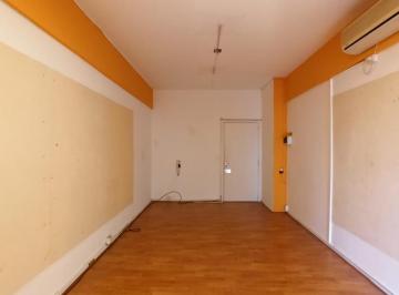 Oficina comercial · 30m² · 2 Ambientes · Alquiler Oficina en Once