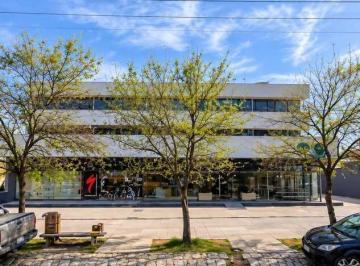 Oficina comercial · 84m² · 2 Ambientes · Venta Local en Cerro Office - Av Rafael Nuñez 3612