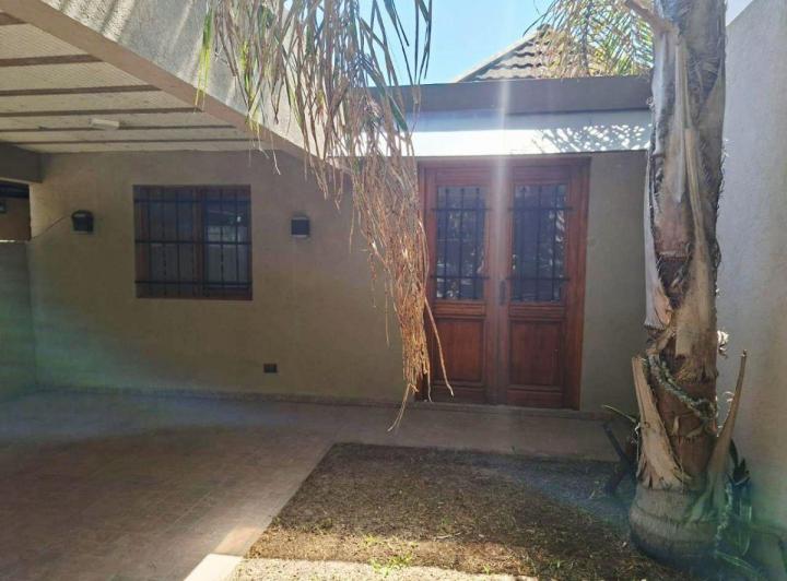 Casa · 120m² · 5 Ambientes · 1 Cochera