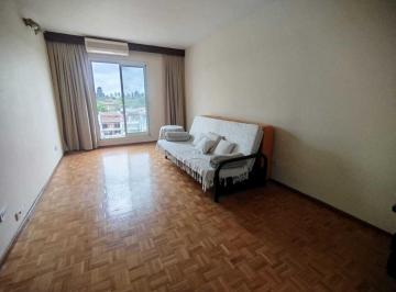 Departamento · 52m² · 3 Ambientes · Departamento en Alquiler en Olivos, Vicente López, G. B. a. Zona Norte