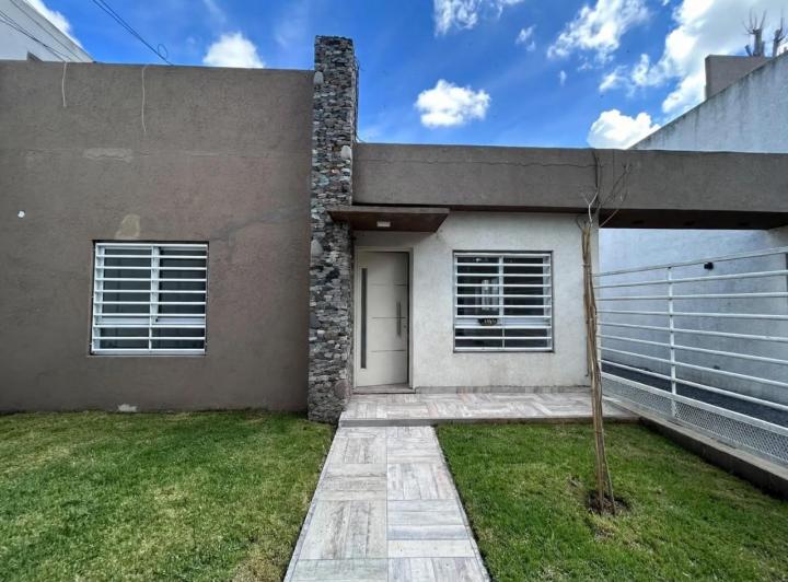 Departamento · 80m² · 3 Ambientes · 1 Cochera
