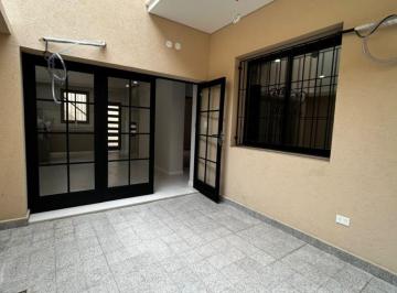 PH de 3 ambientes, Liniers · Venta PH Refaccionado a Estrenar 3 Ambientes con Dos Patios, Terraza y Lavadero