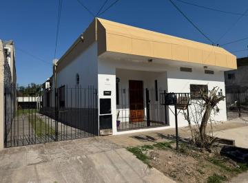 Casa de 3 ambientes, José C Paz · Alquiler Casa 3 Amb en Jose C Paz
