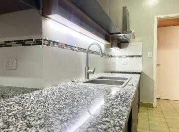 Casa de 4 ambientes, La Plata · Casa en Venta - 42 Entre 25 y 26 - 3 Dorm. - Posible Apto Banco